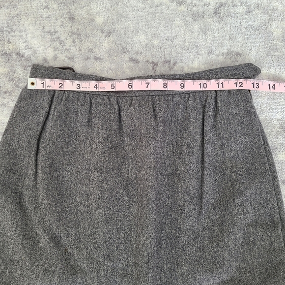 Saint Laurent Vintage Gray Wool Skirt Size 38 - Picture 4 of 9